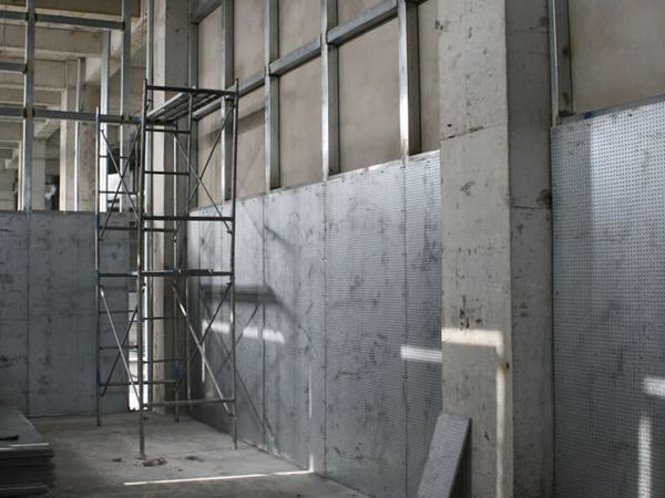 防爆墻是由金屬結(jié)構(gòu)組成的墻